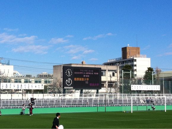 2011/12/25 西が丘サッカー場着