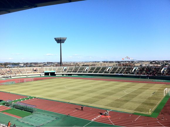 2011/12/17 熊谷スポーツ文化公園陸上競技場着