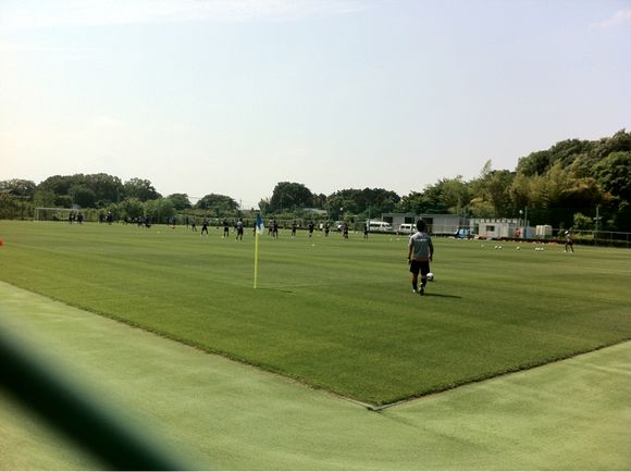 2012/05/27 秋葉の森総合公園サッカー場着