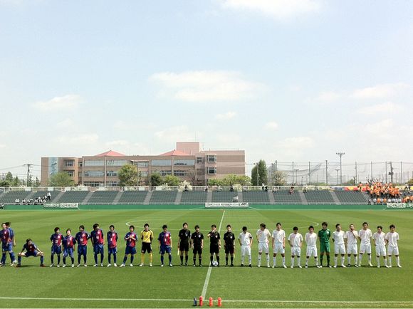 2012/04/28 西が丘サッカー場着