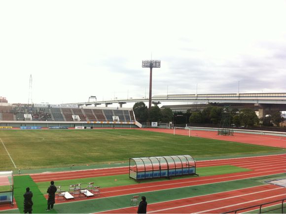 2012/12/31 江戸川区陸上競技場着