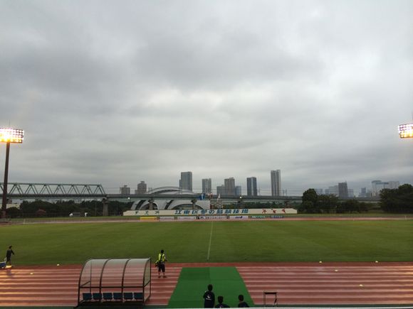 2014/08/09 江東区夢の島競技場着