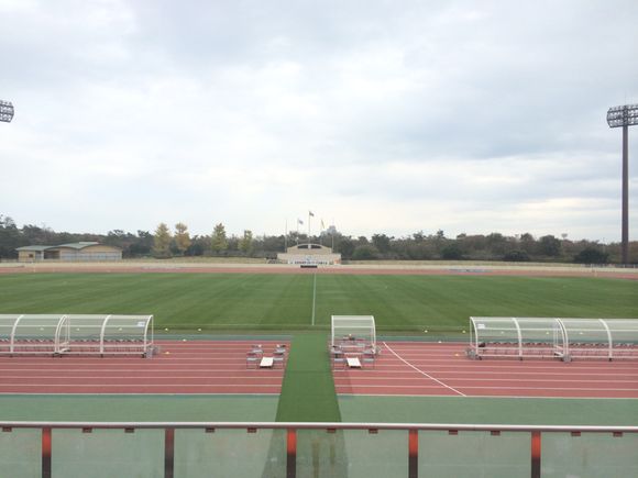 2014/11/08 ひたちなか市総合運動公園陸上競技場着