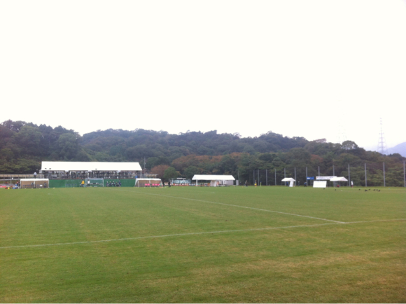 2016/10/23 新居浜サッカー場着