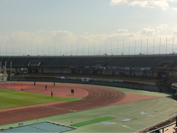 2016/11/12 富山県総合運動公園陸上競技場着